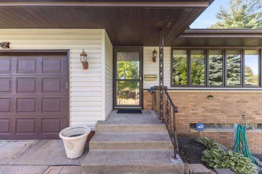 6740 4th Street NE, Minneapolis, MN 55432