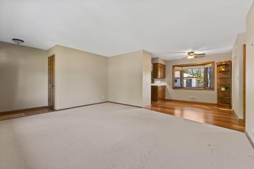 6740 4th Street NE, Minneapolis, MN 55432
