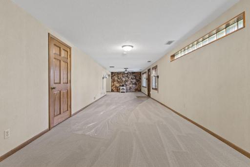 6740 4th Street NE, Minneapolis, MN 55432