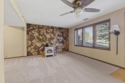 6740 4th Street NE, Minneapolis, MN 55432