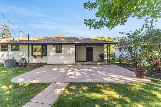 6740 4th Street NE, Minneapolis, MN 55432