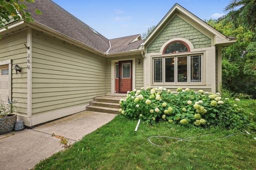 240 Woodridge Lane, Lino Lakes, MN 55014