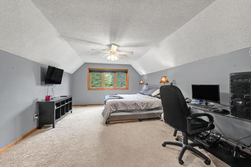240 Woodridge Lane, Lino Lakes, MN 55014