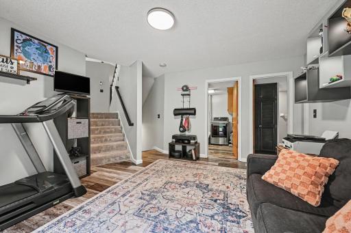 240 Woodridge Lane, Lino Lakes, MN 55014