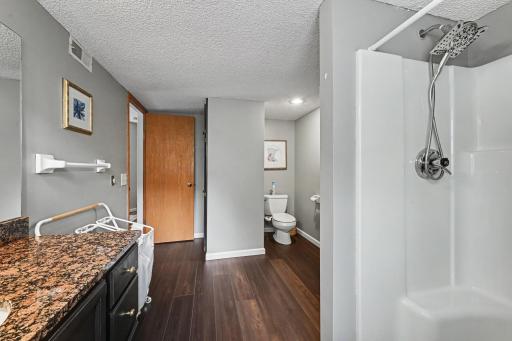 240 Woodridge Lane, Lino Lakes, MN 55014