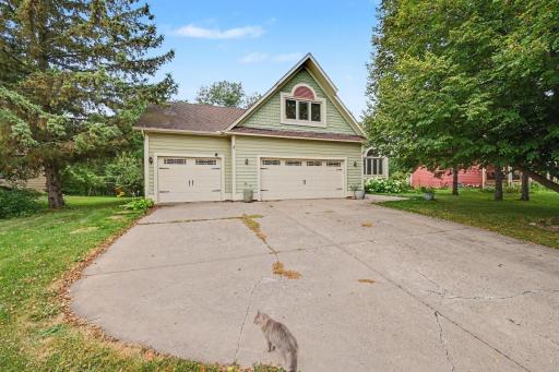 240 Woodridge Lane, Lino Lakes, MN 55014