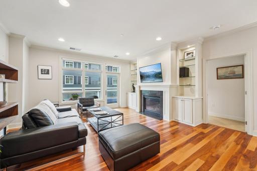 875 Lake Street N, 212, Wayzata, MN 55391