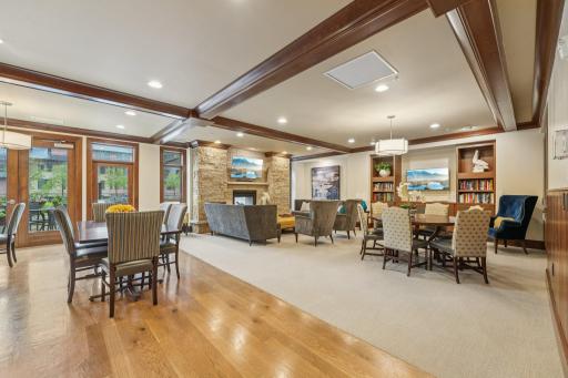 875 Lake Street N, 212, Wayzata, MN 55391
