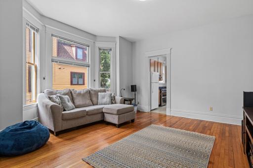 553 Sherburne Avenue, Saint Paul, MN 55103