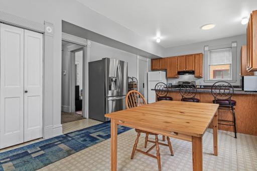 553 Sherburne Avenue, Saint Paul, MN 55103