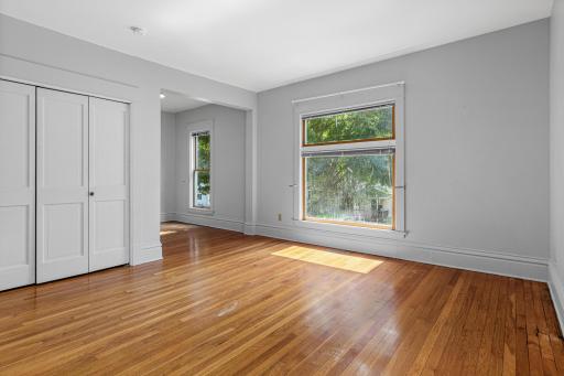 553 Sherburne Avenue, Saint Paul, MN 55103