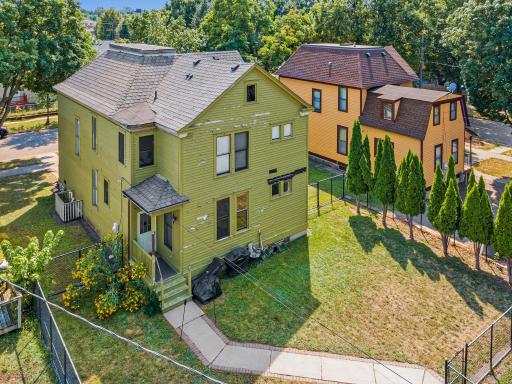 553 Sherburne Avenue, Saint Paul, MN 55103