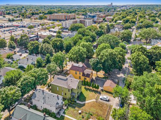 553 Sherburne Avenue, Saint Paul, MN 55103