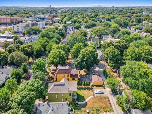 553 Sherburne Avenue, Saint Paul, MN 55103