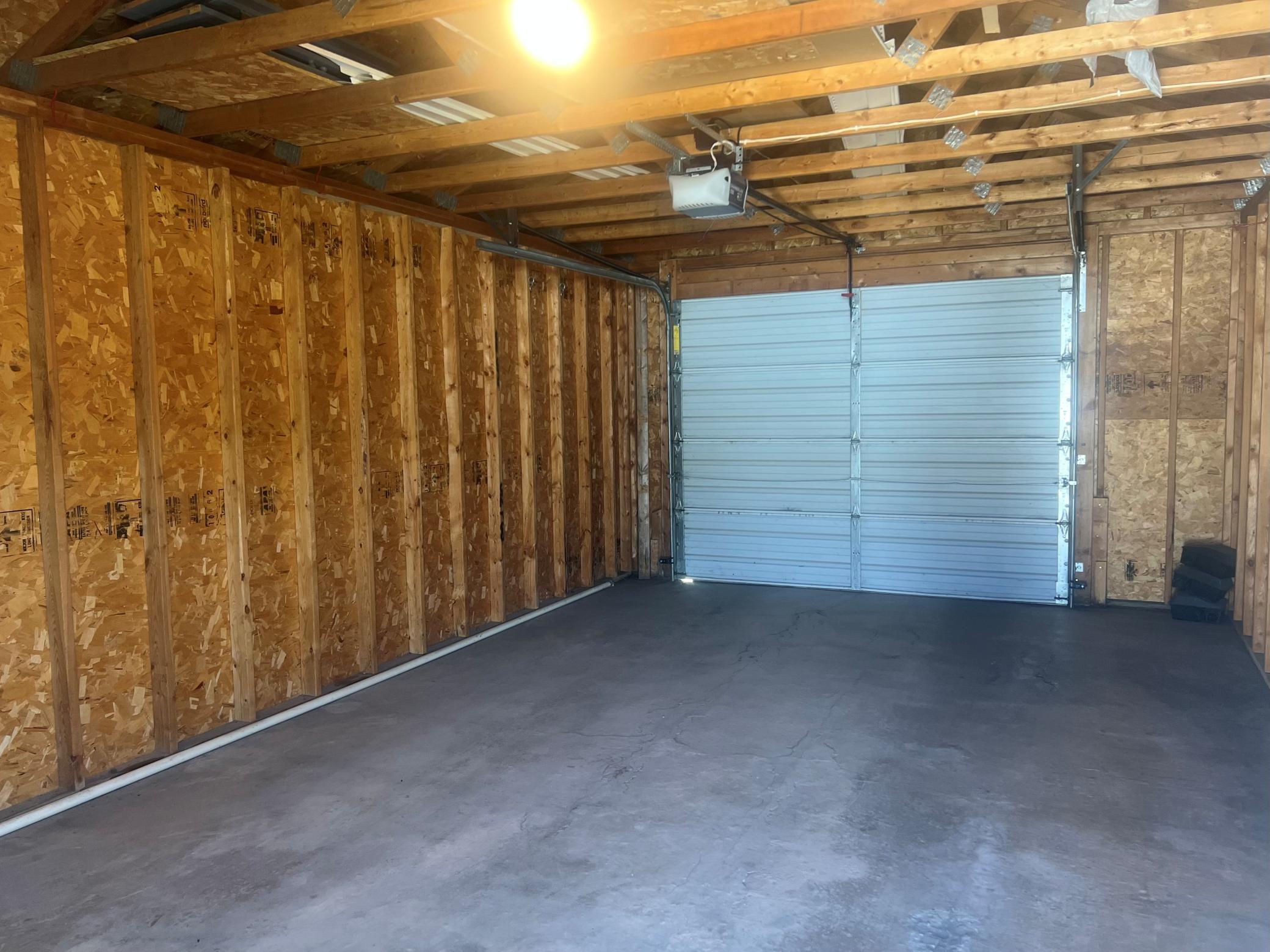 Detached Garage