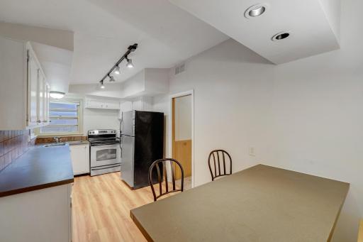 8710Photography-Web-Friendly-6810-West-23rd-Street-St.-Louis-Park-MN-55426-12.jpg