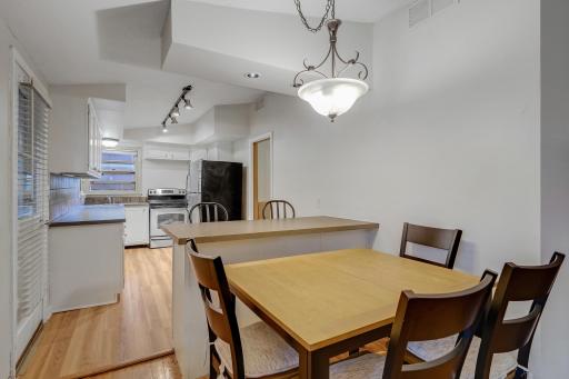 8710Photography-Web-Friendly-6810-West-23rd-Street-St.-Louis-Park-MN-55426-11.jpg