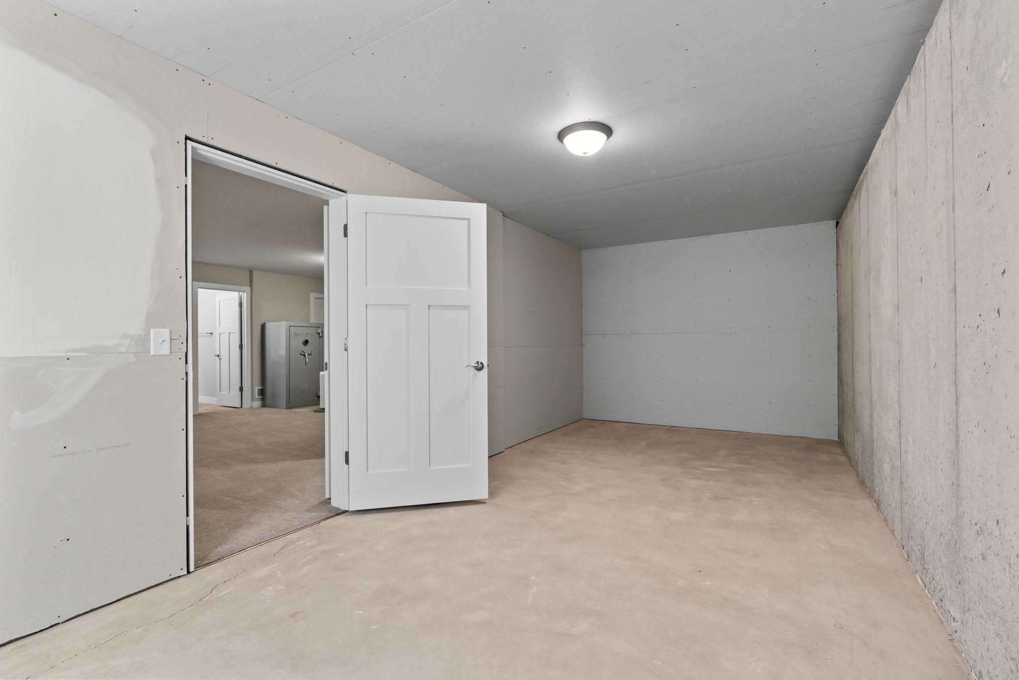 56-web-or-mls-12096 Malisa Ct-57.jpg