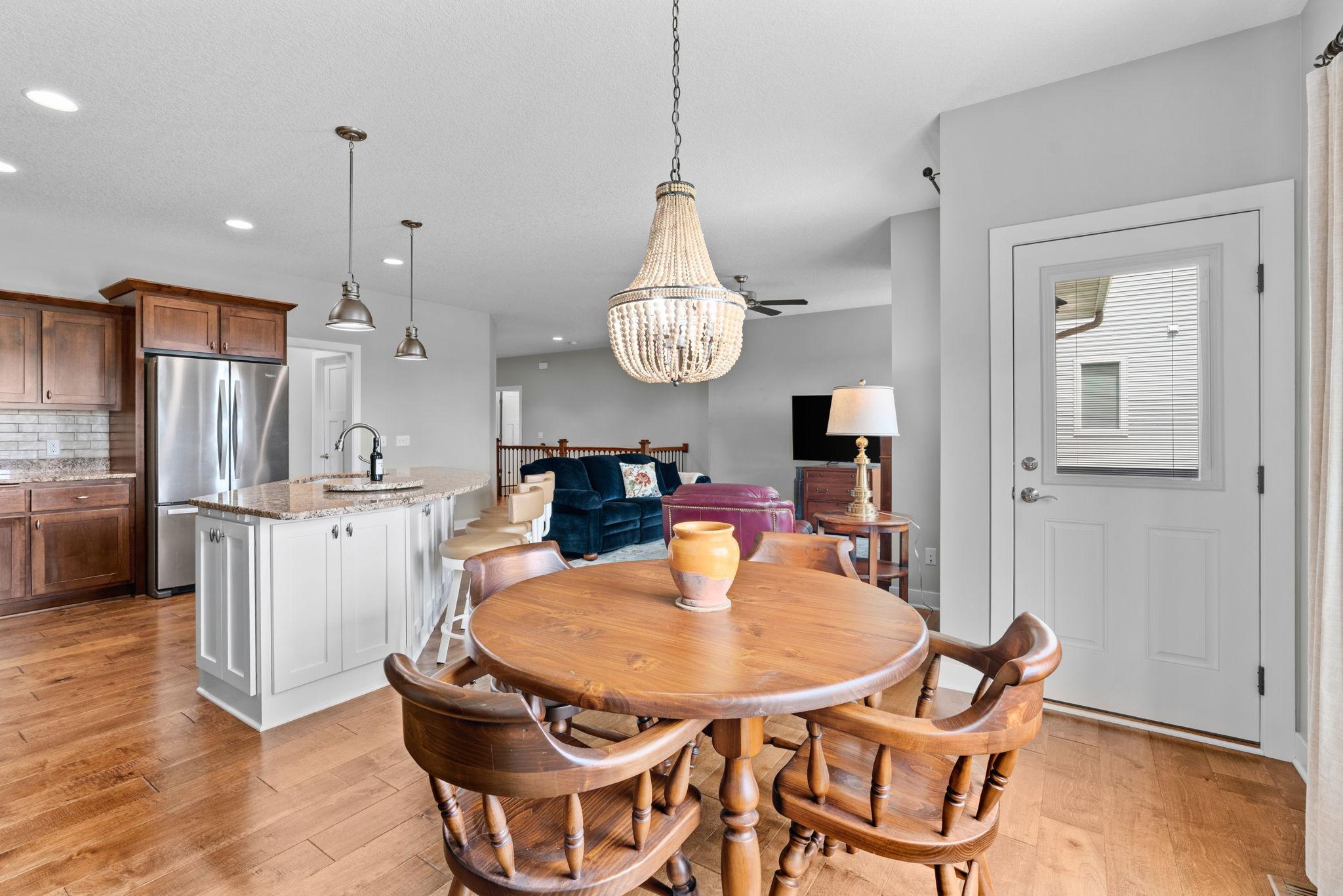 35-web-or-mls-12096 Malisa Ct-35.jpg