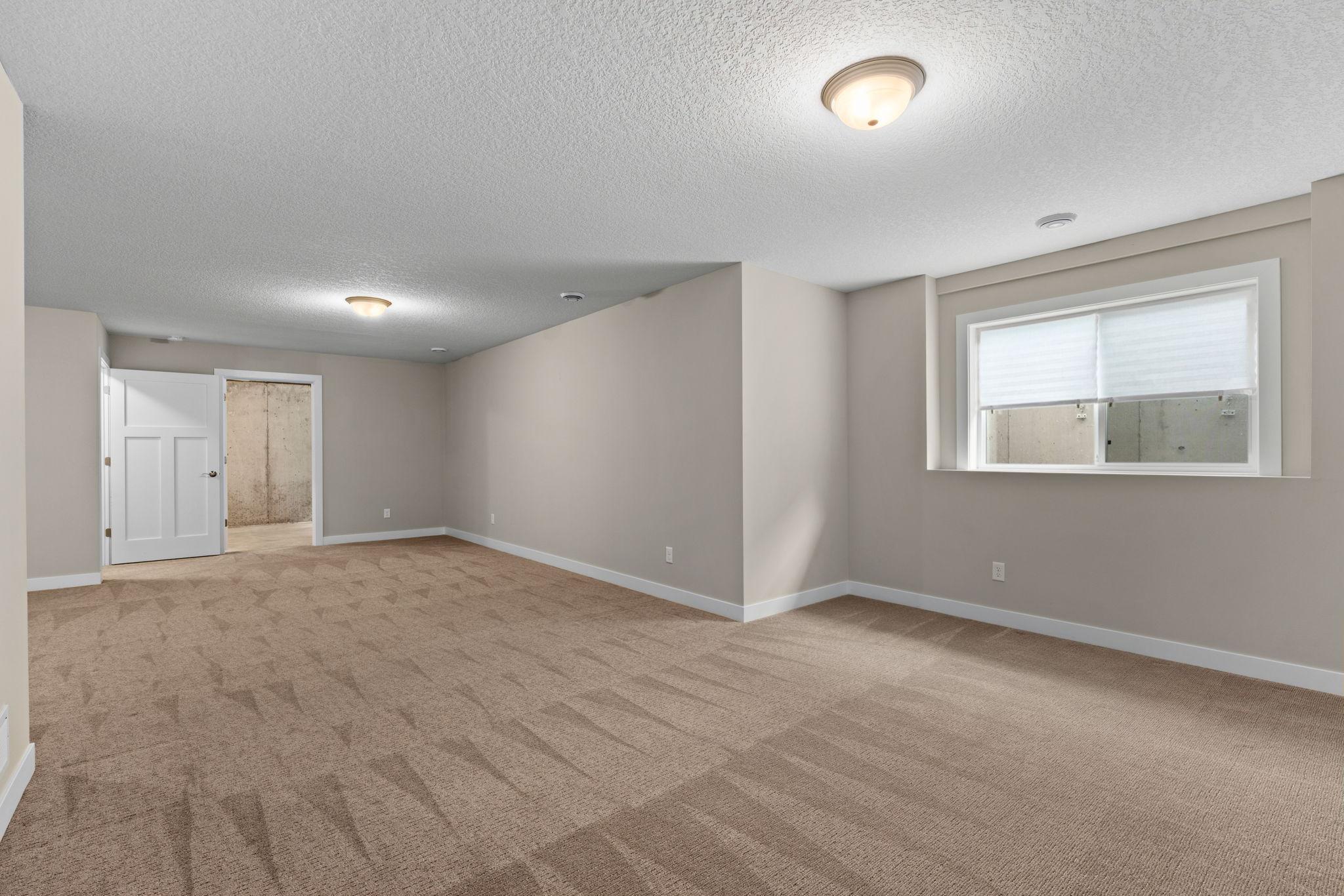 55-web-or-mls-12096 Malisa Ct-53.jpg