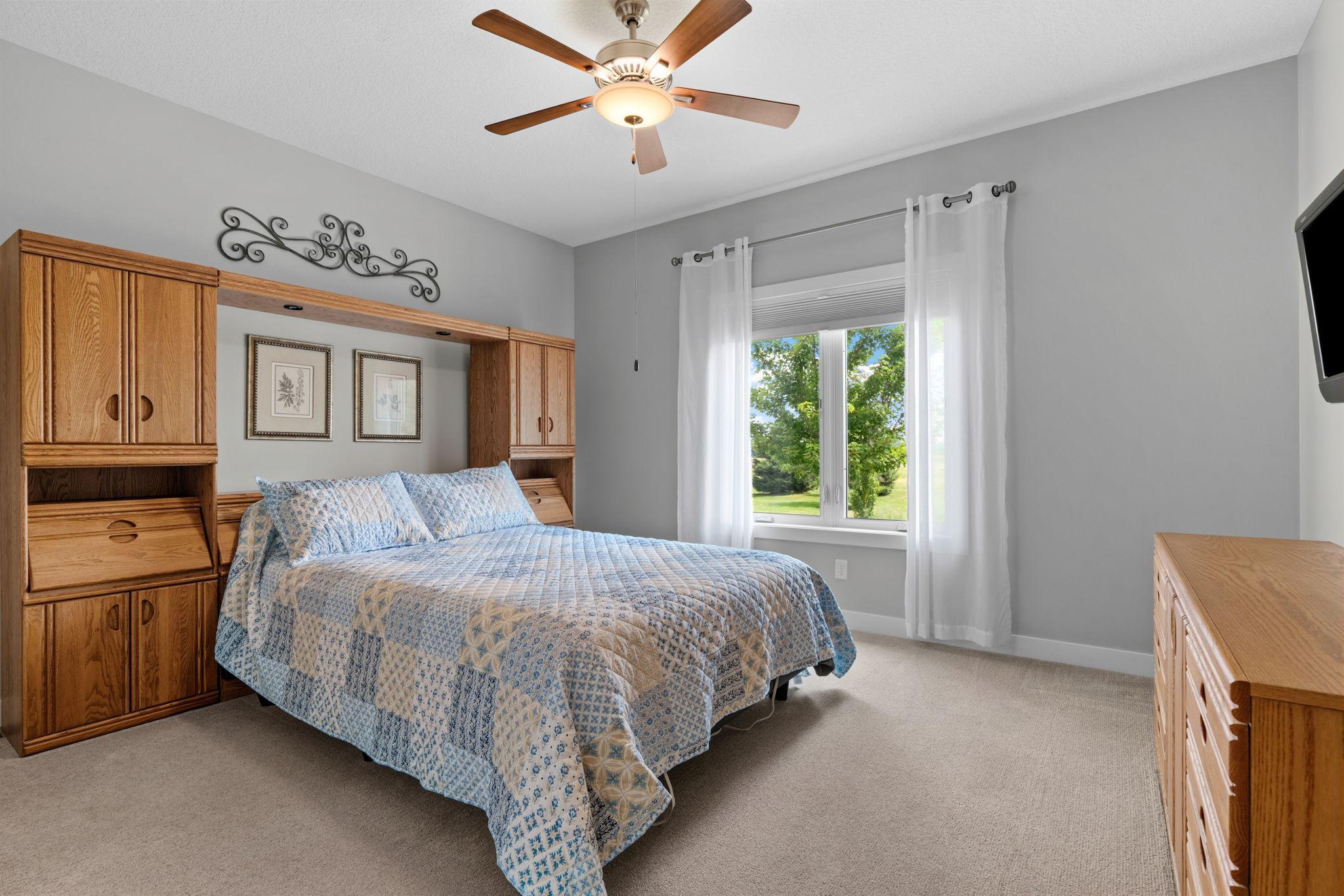 43-web-or-mls-12096 Malisa Ct-44.jpg