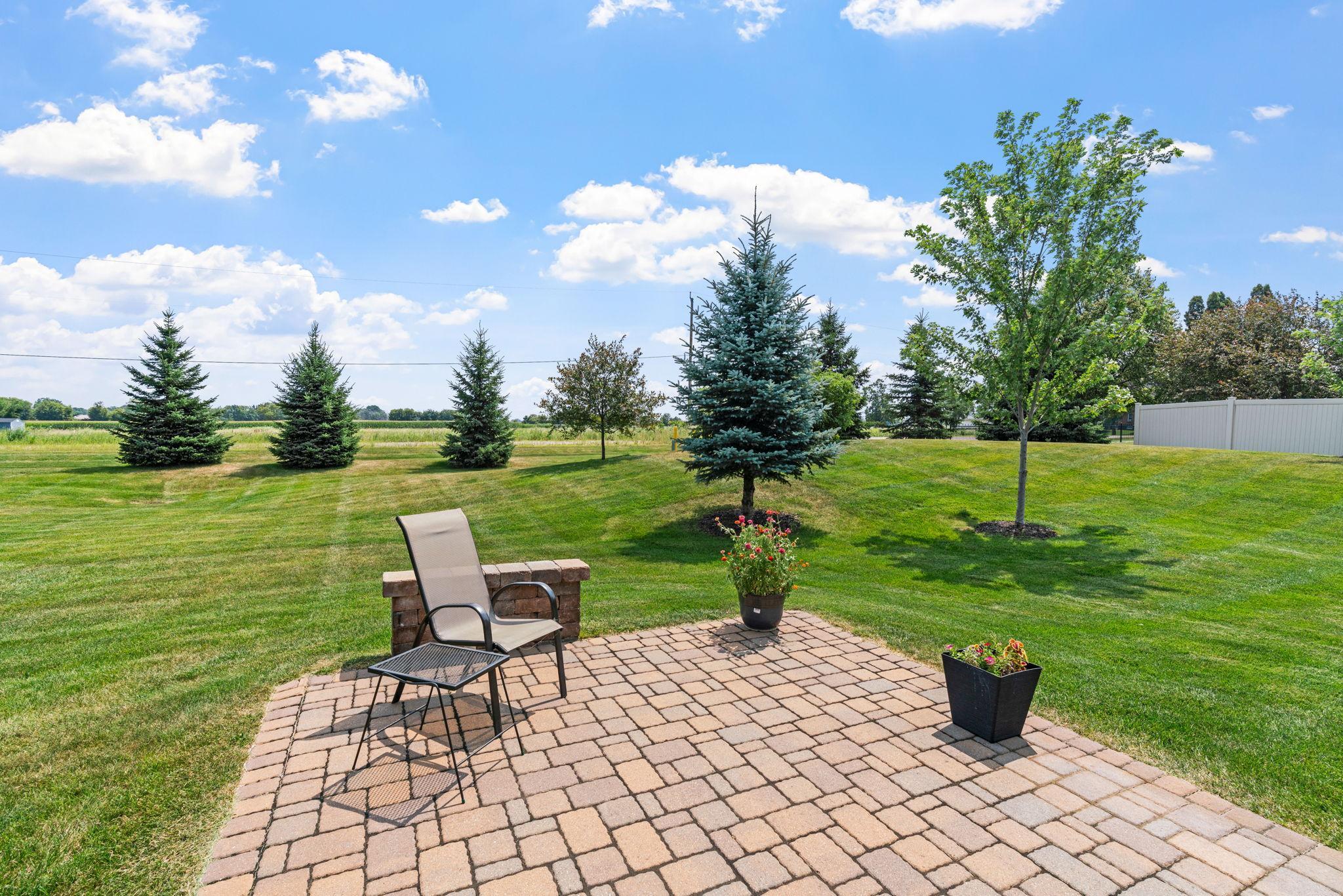 8-web-or-mls-12096 Malisa Ct-9.jpg