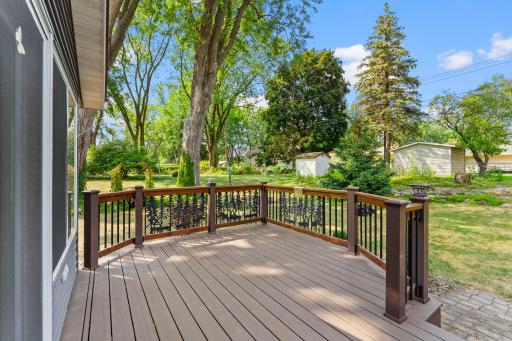 2121 Radatz Avenue, Maplewood, MN 55109