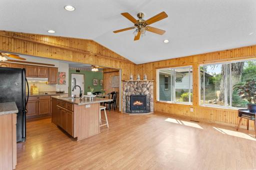 2121 Radatz Avenue, Maplewood, MN 55109