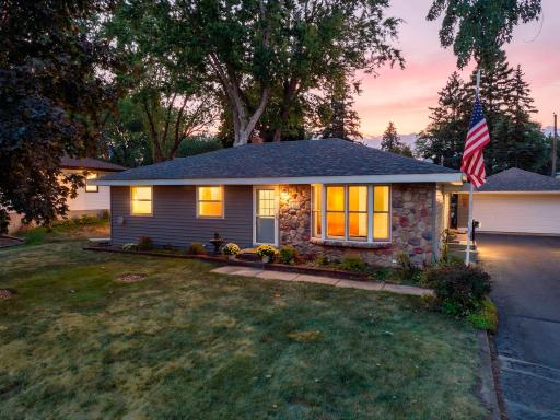 2121 Radatz Avenue, Maplewood, MN 55109