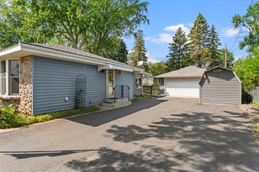 2121 Radatz Avenue, Maplewood, MN 55109