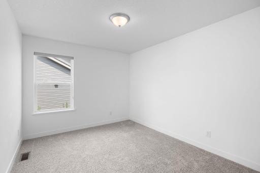 18085 Heirloom Court, Lakeville, MN 55044