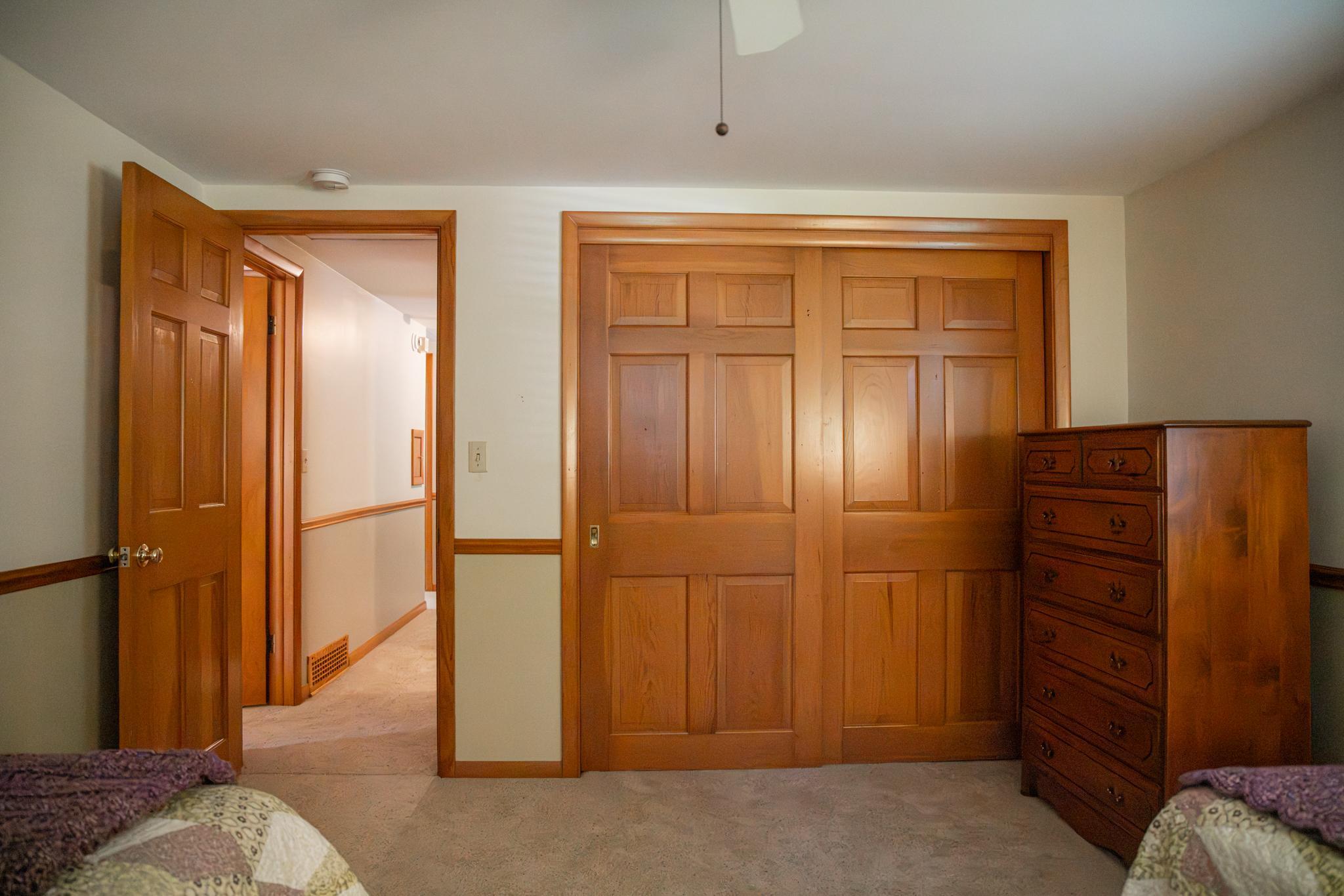 UPPER BEDROOM