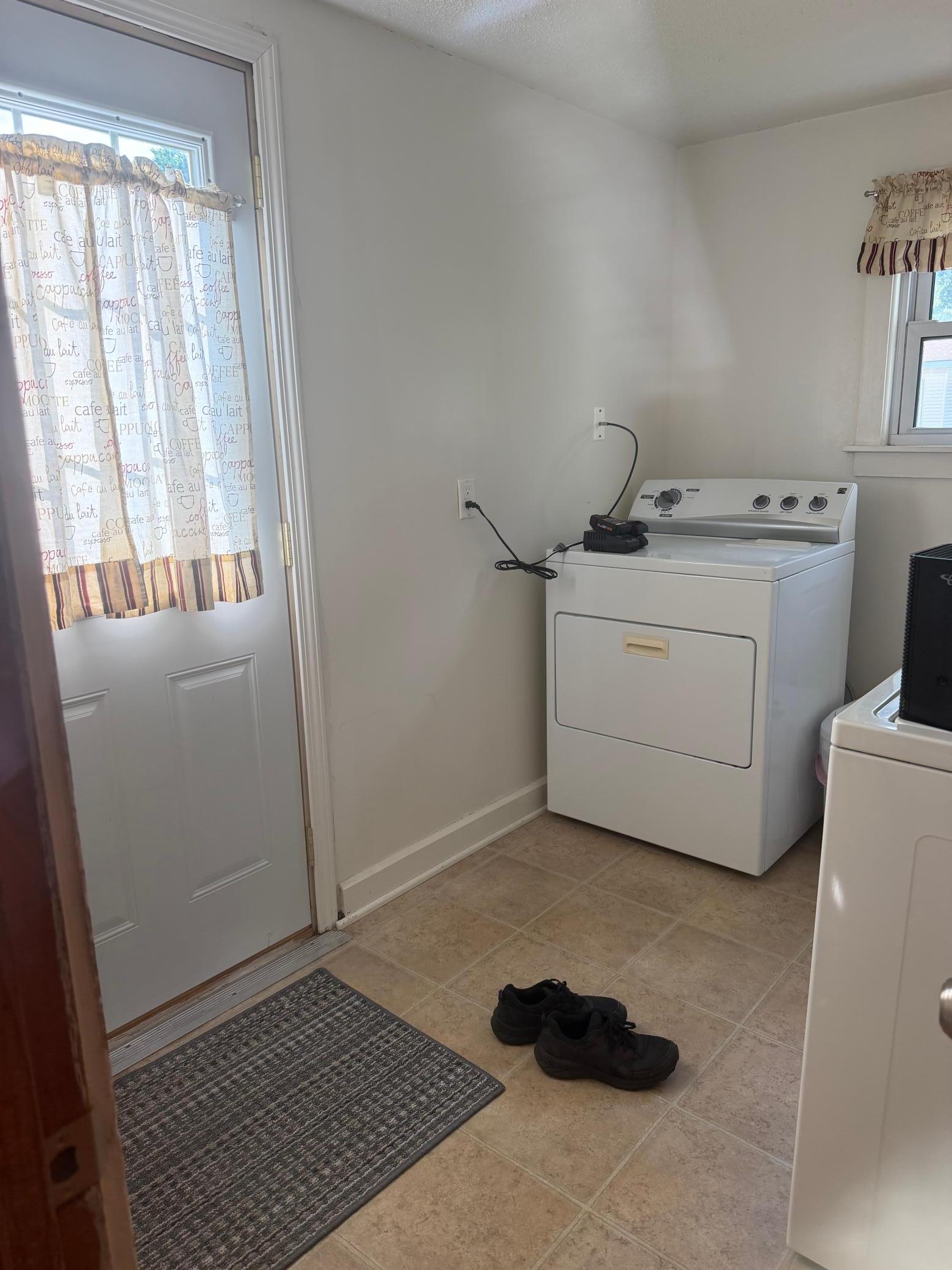laundry-mud room.jpeg