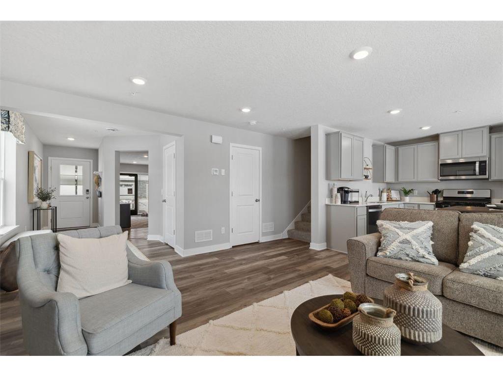 Taken from another angle. Notice the spacious foyer.