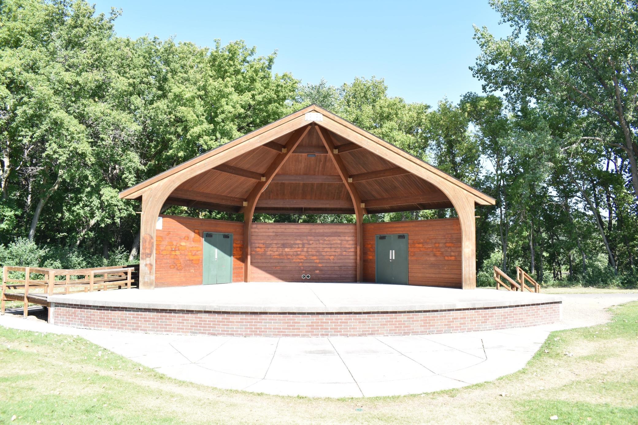 Central Park hosts a wonderful Amphitheatre space, and regularly hosts concerts and events.