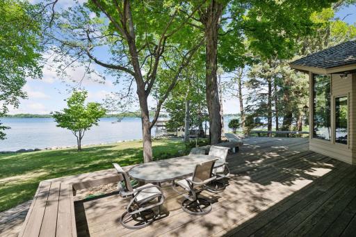 28235 Boulder Cir, Excelsior, MN 55331