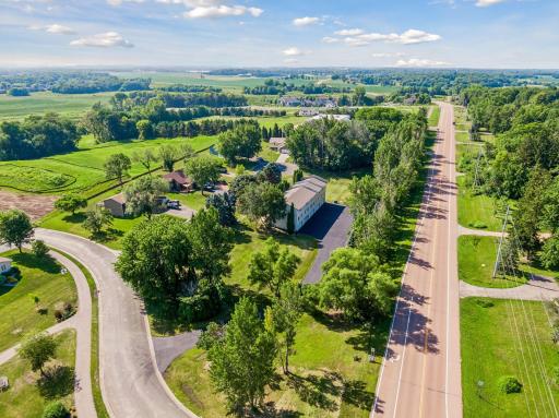 417 Hunter Drive, Watertown, MN 55388