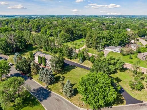 417 Hunter Drive, Watertown, MN 55388