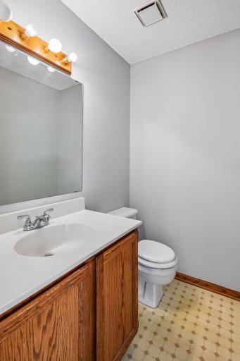 417 Hunter Drive, Watertown, MN 55388