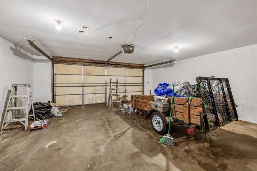 417 Hunter Drive, Watertown, MN 55388