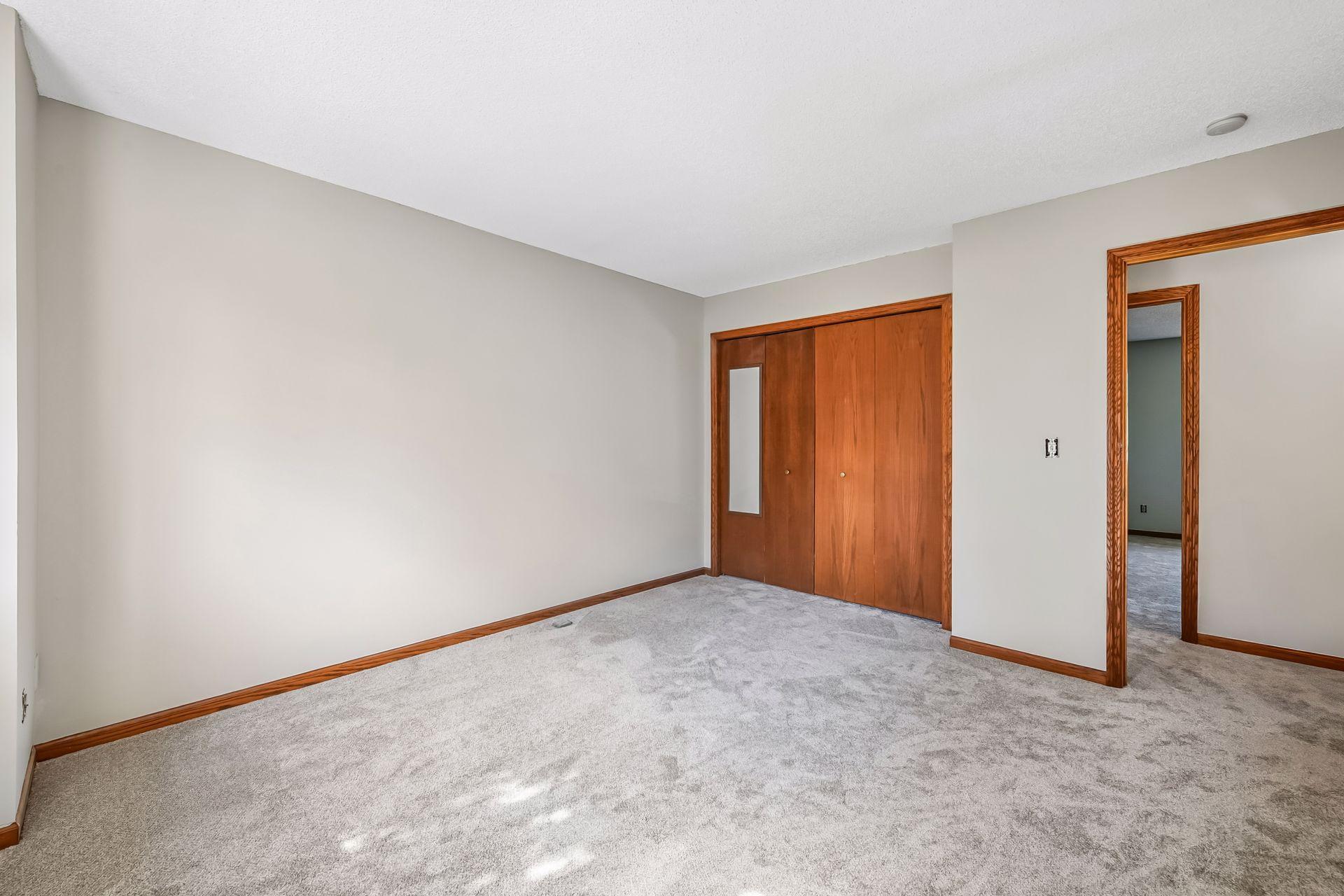 Closet 1 in Bedroom 2