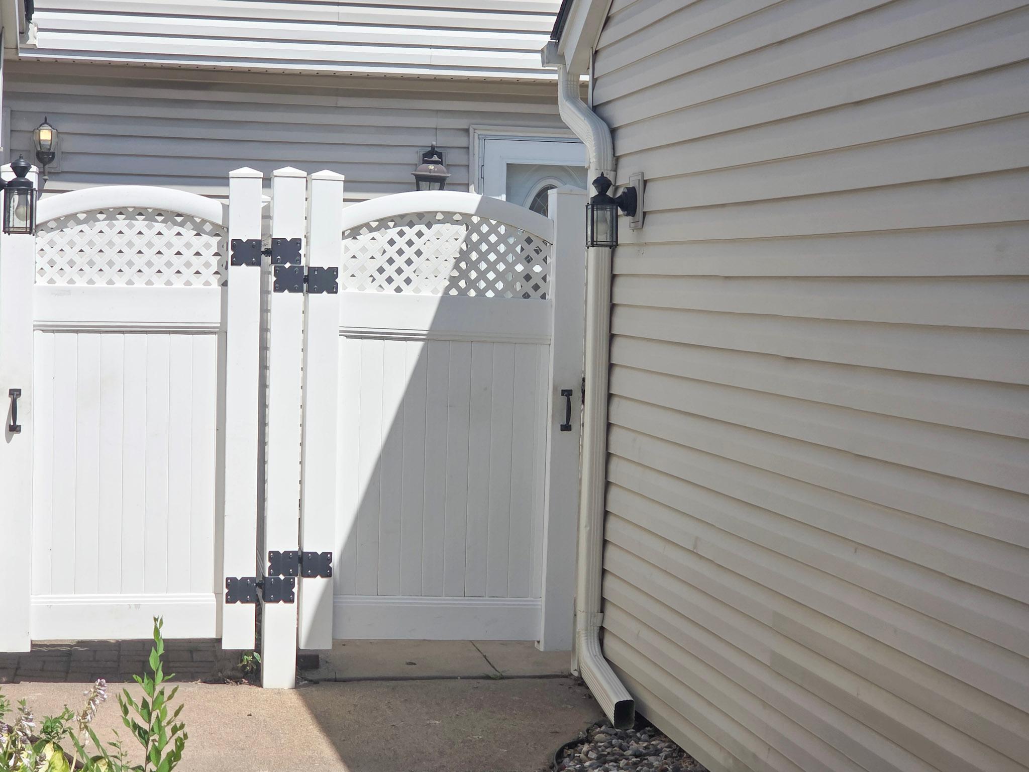 3-entry gates.jpg