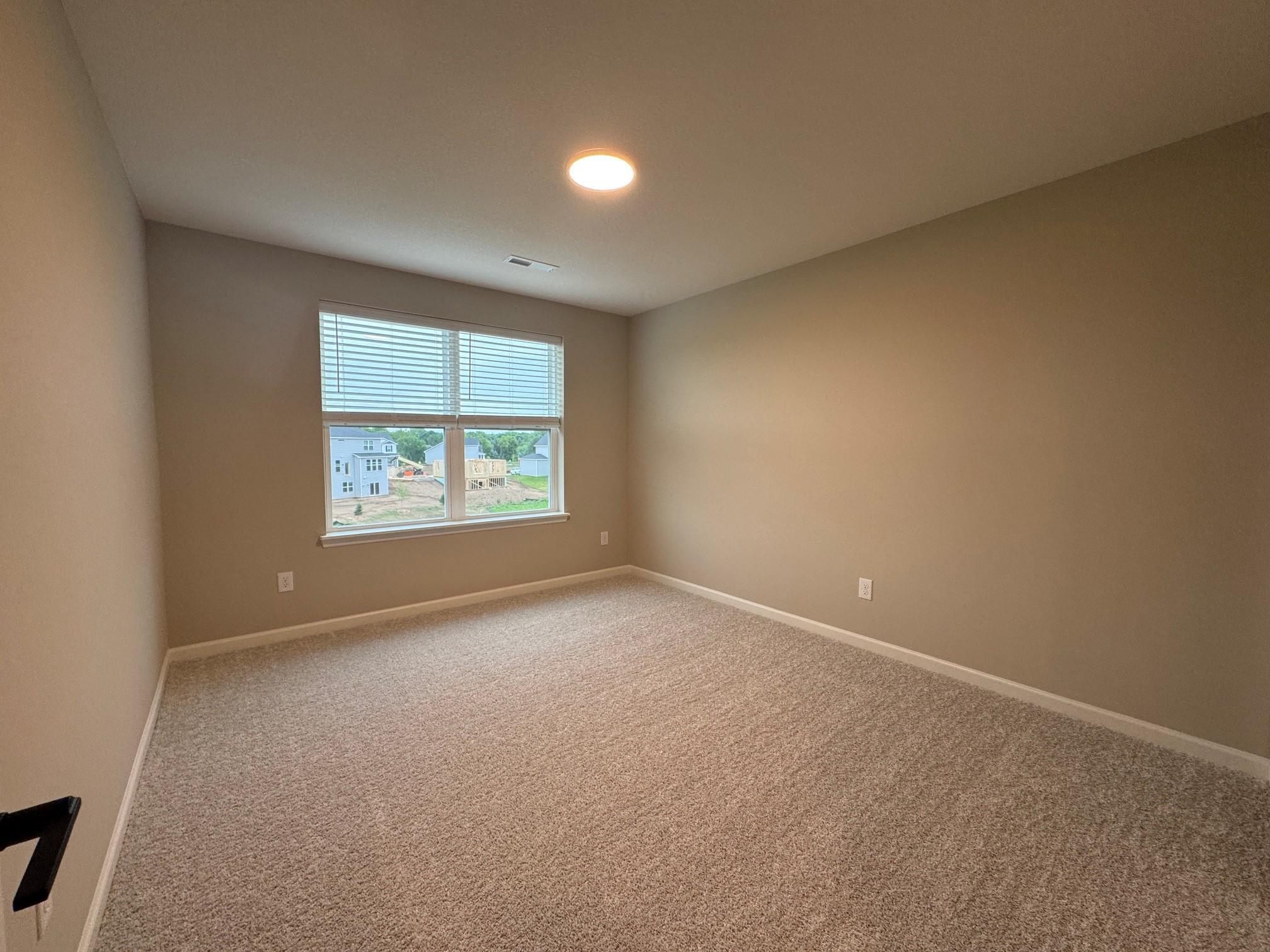 Mercer Bedroom 3 6153 Goodview