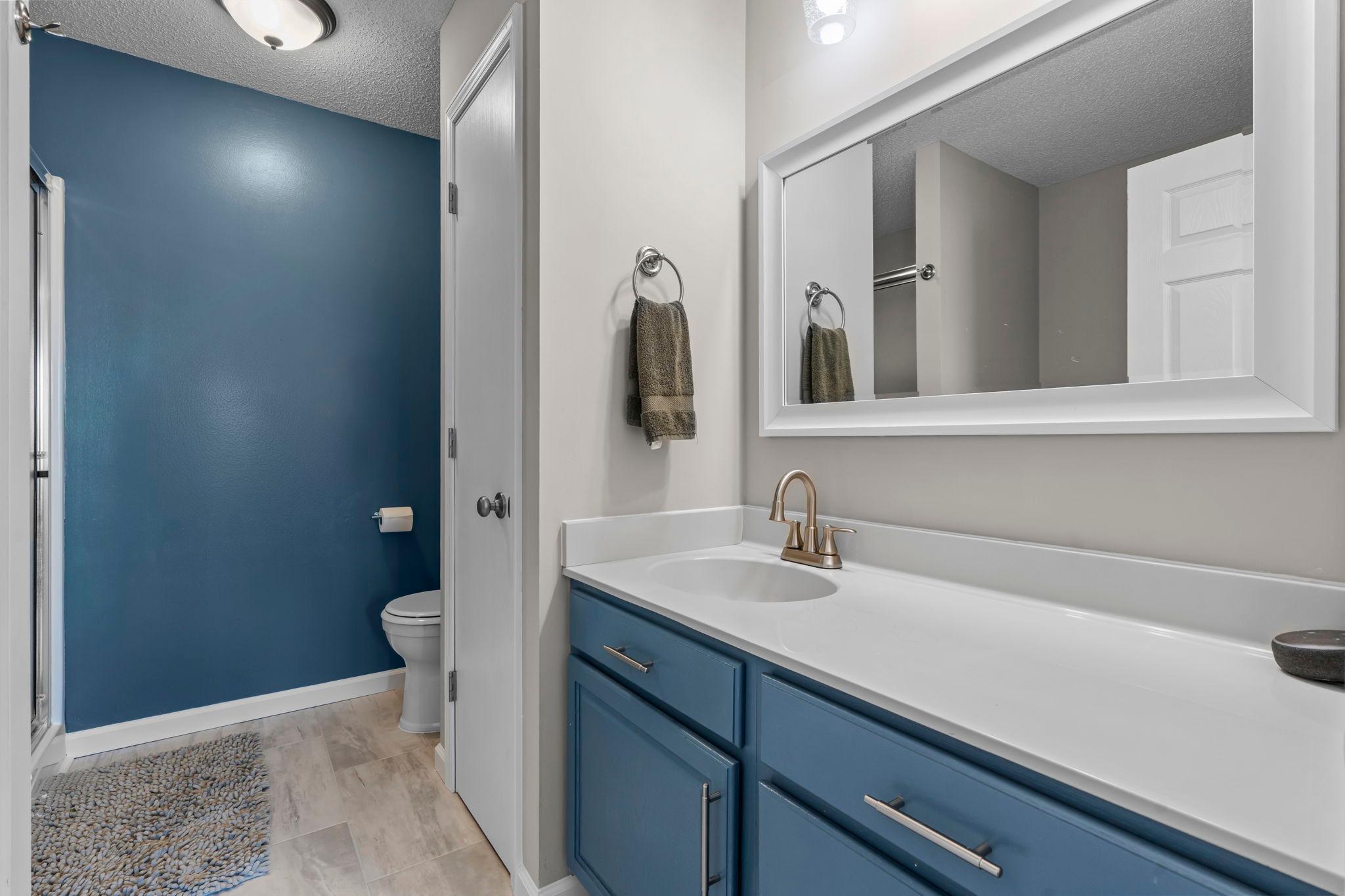 35-web-or-mls-2504 Country View Dr-202.jpg