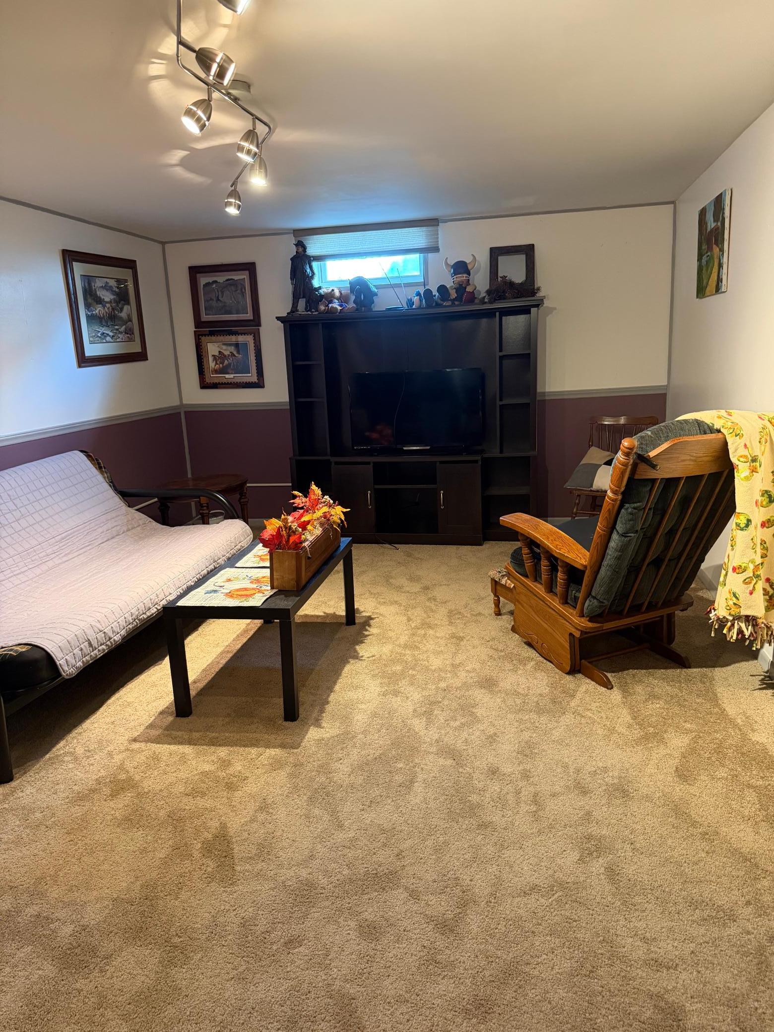 Family Room.jpeg