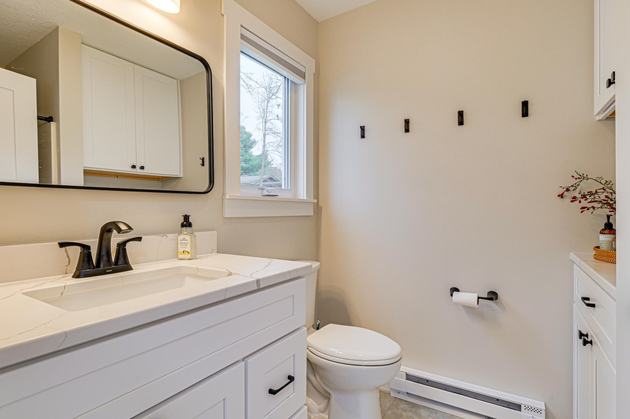3/4 bath in bunk house