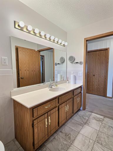 Main floor bath with 36" doors.