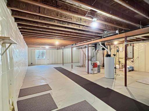 New furnace and A/C installed 2023.