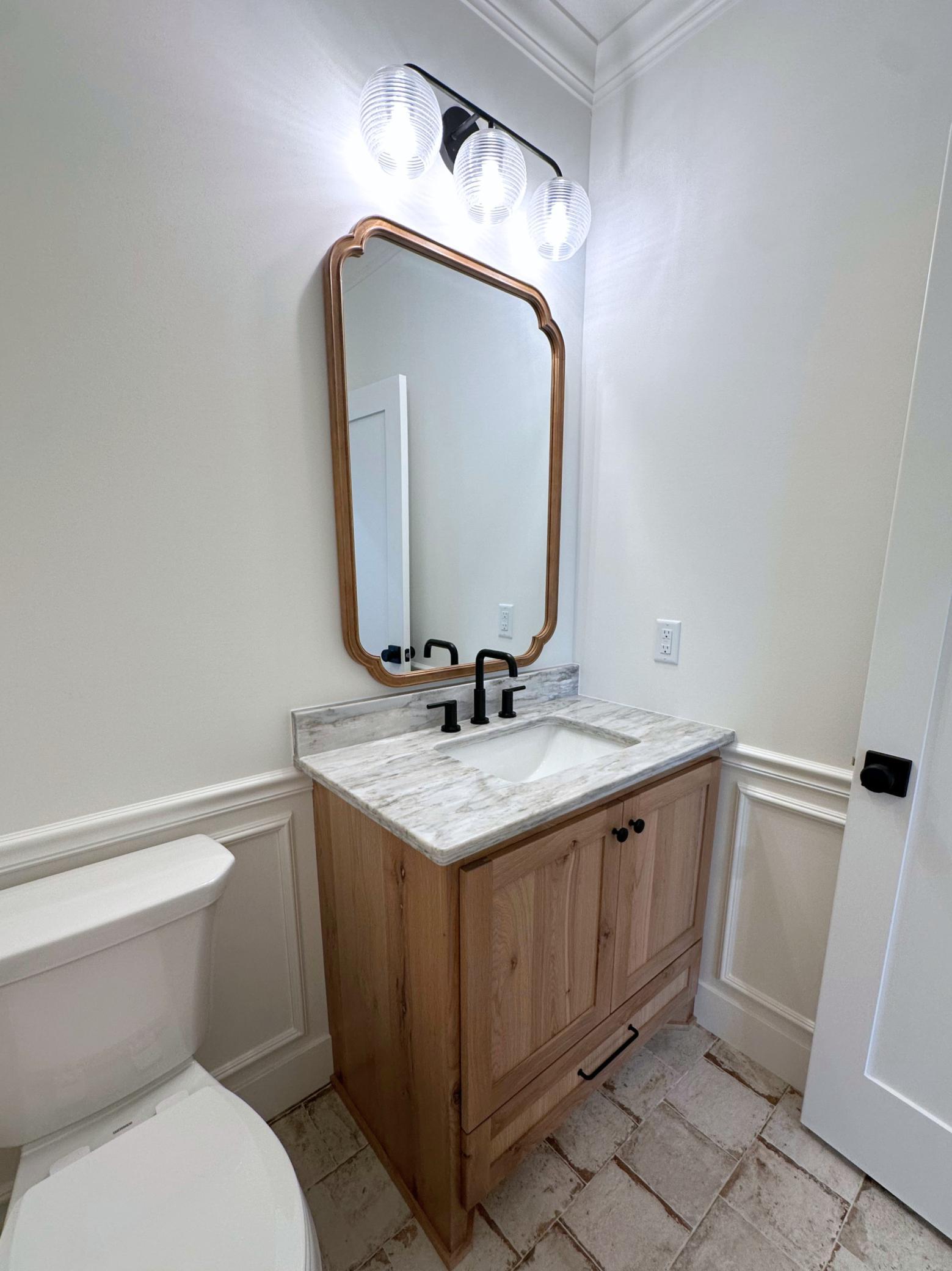 Lower Level 1/2 Bath