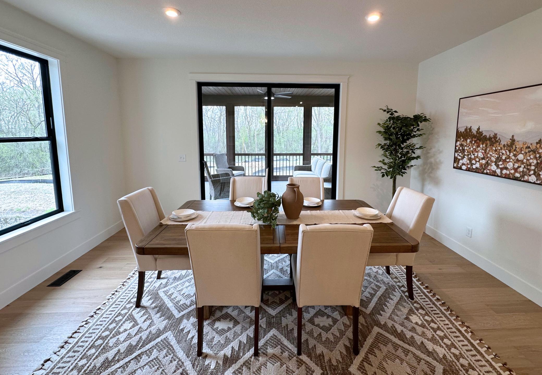 Dining/Screen Porch